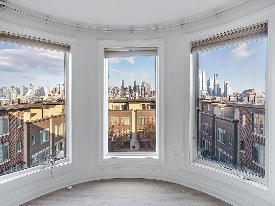 1st image of 34 Cambridge Way