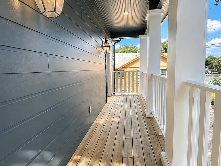804 E Dean Keeton St — Photo 37
