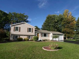 759 Saffron Ln, Webster, NY 14580