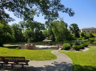 503 Parkside Commons Ct, Collinsville, IL 62234