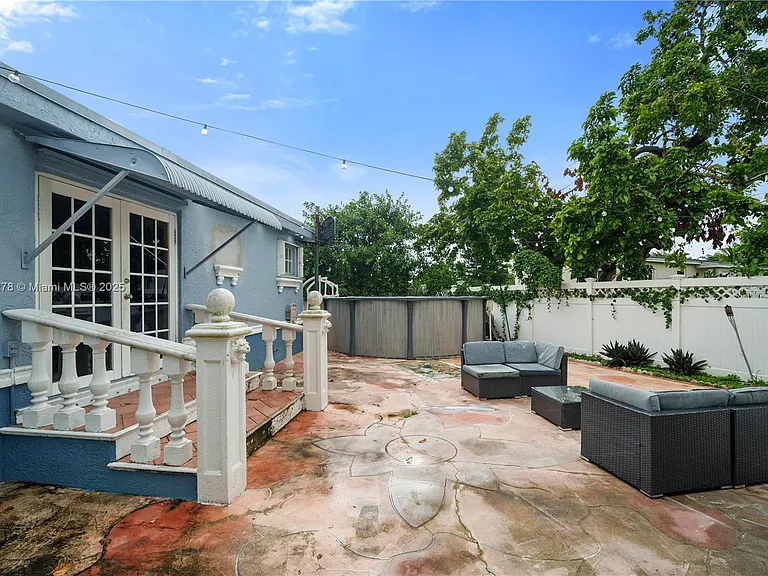 951 NW 148th St — Photo 31