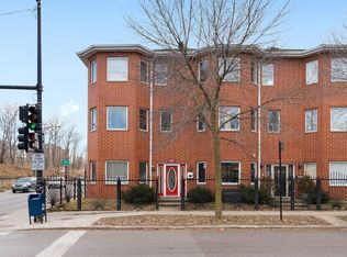 1807 W Granville Ave, Chicago, IL 60660