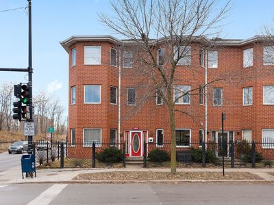 1807 W Granville Ave, Chicago, IL, 60660