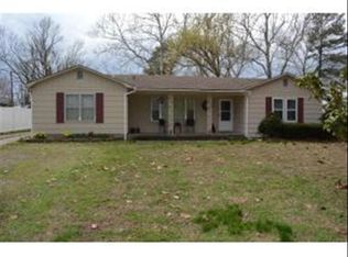 5857 S Garrison Ave, Carthage, MO 64836
