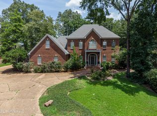 1220 Foxpoint, Brandon, MS 39047
