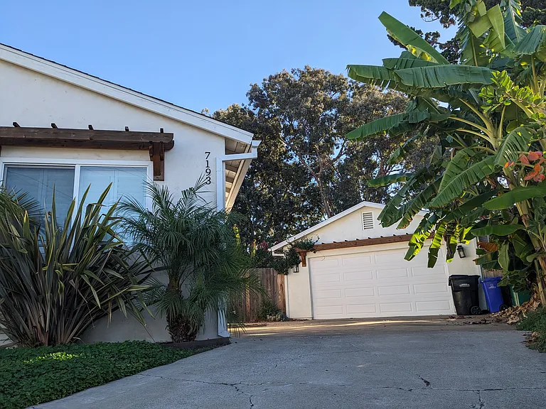 7193 Romford Ct — Photo 4