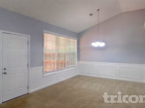 3rd image of 420 Heathcliff Ct