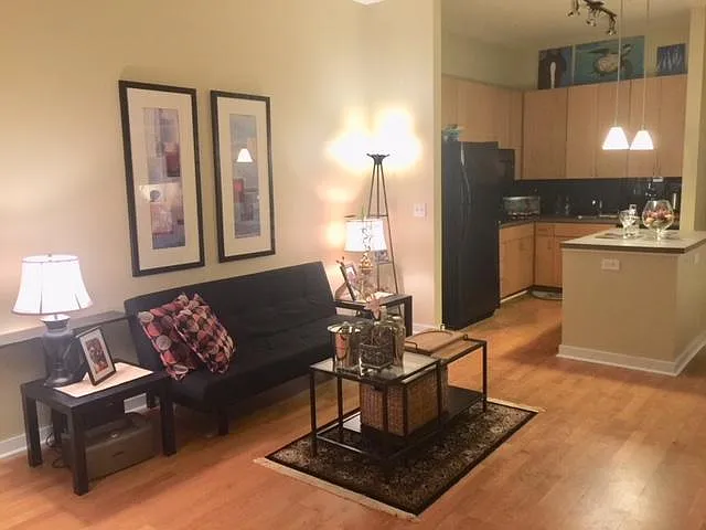 1 bed, 600 sqft, $1,500 — Photo 2