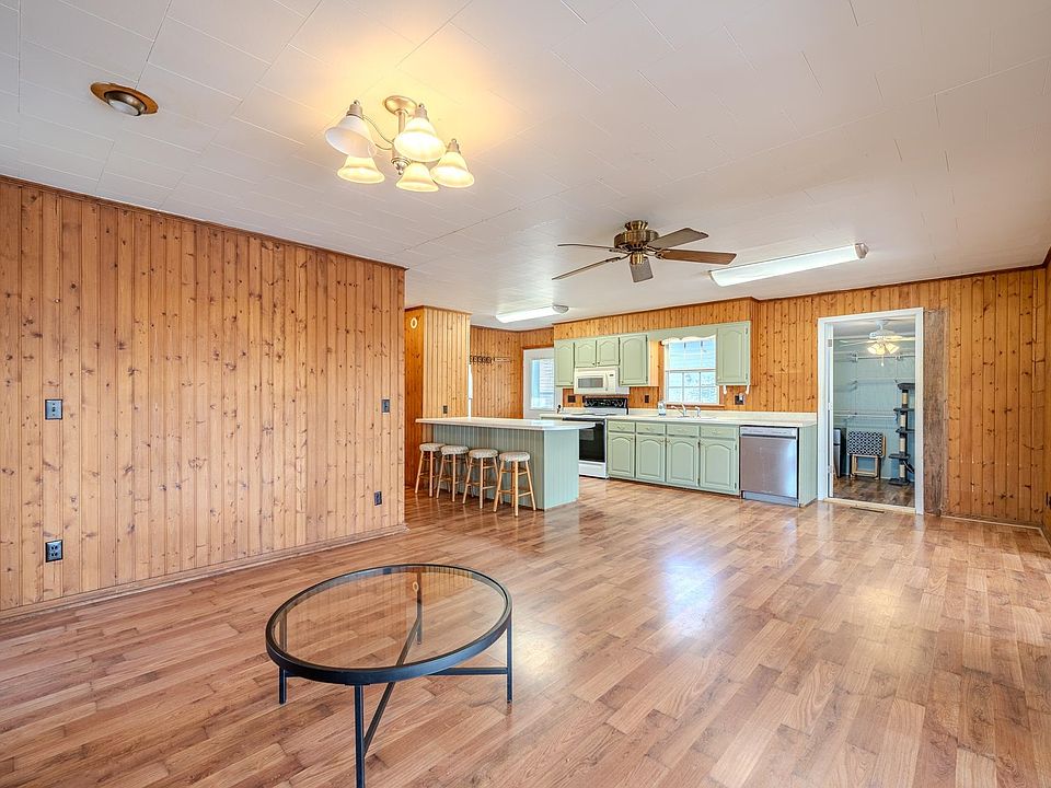 34th image of this home