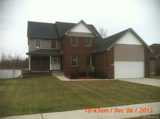 3934 Arlington Ave, Fort Gratiot, MI 48059