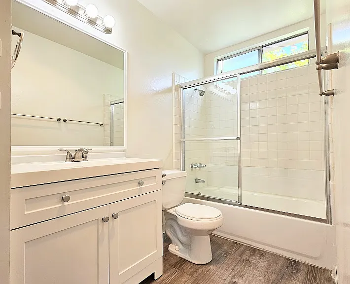 4525 Hamilton St #7 — Photo 9