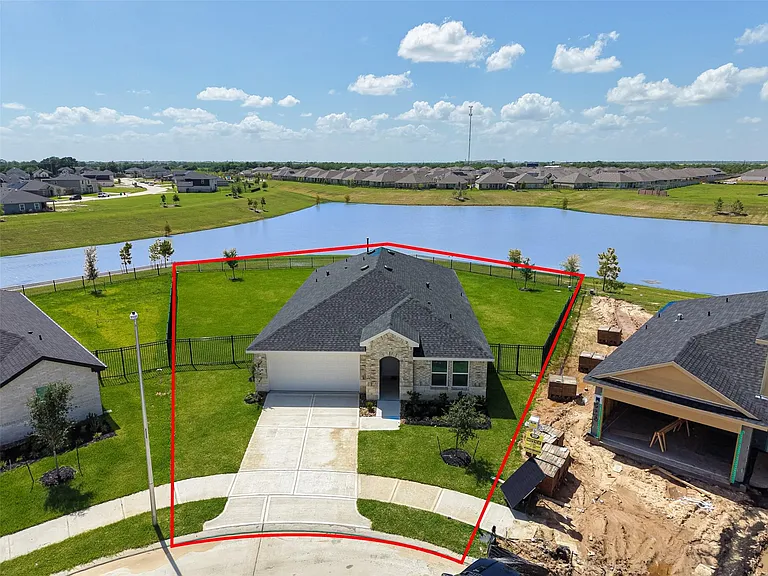 6127 Bella Breeze Dr — Photo 2