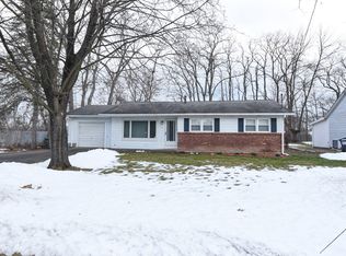 2735 Maida Ln, Schenectady, NY 12306