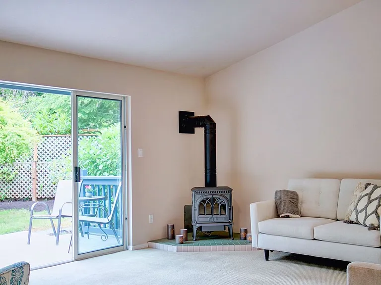 3656 Gamble St — Photo 23