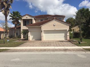 1541 SW 191st Ter, Pembroke Pines, FL 33029