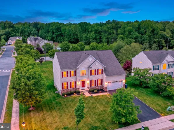 301 E Furrow Ln, Newark, DE 19702