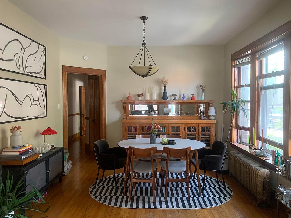 1st image of 2648 N Sacramento Ave #1