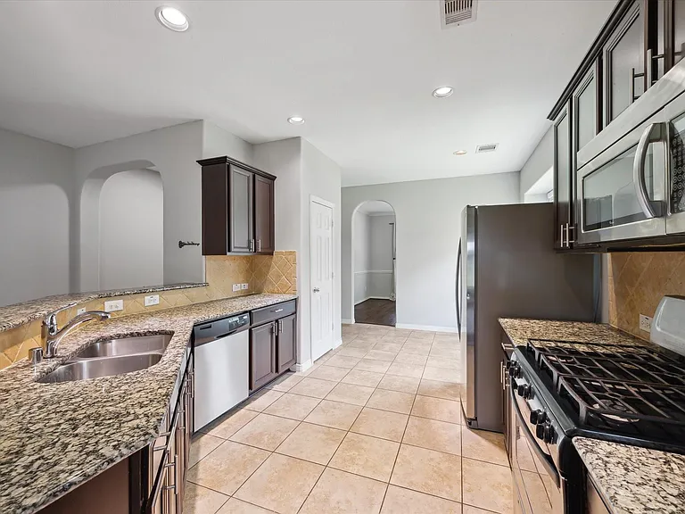 3105 W Trail Dr — Photo 7