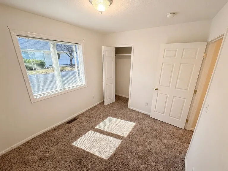 3020 Elm St #3020 — Photo 6