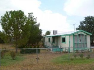 20948 E Mesa Verde Rd, Mayer, AZ 86333