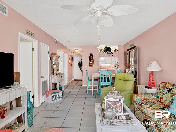 4th image of 1027 W Beach Blvd #112