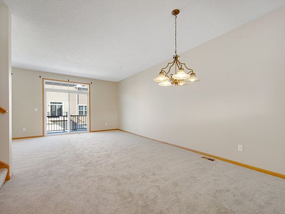3rd image of 10022 Gentian Dr