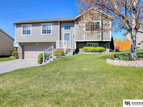 2nd image of 1708 Southview Dr