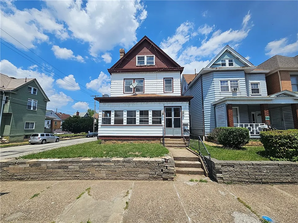 701 E 14th Ave