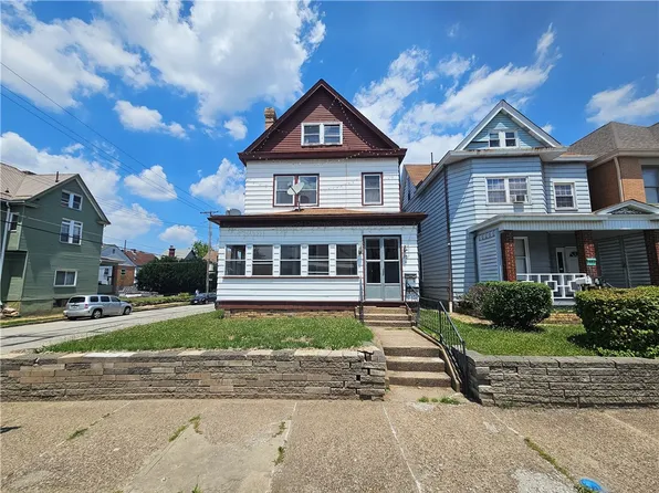 701 E 14th Ave, Homestead, PA 15120