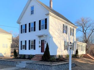 15 Ferry Rd, Salisbury, MA 01952