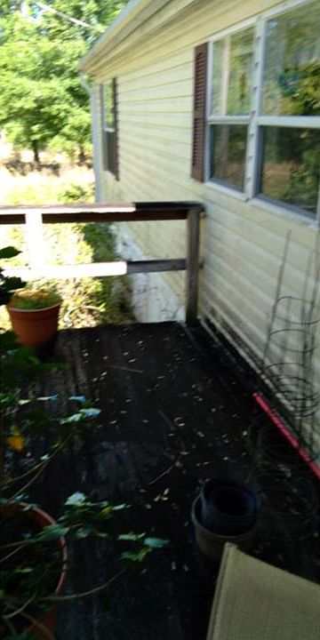 1st image of 234 SW Salliewood Ct