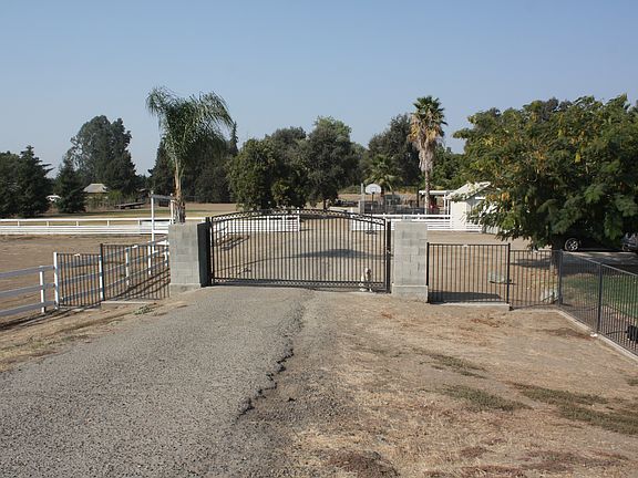 3rd image of 31029 Road 160