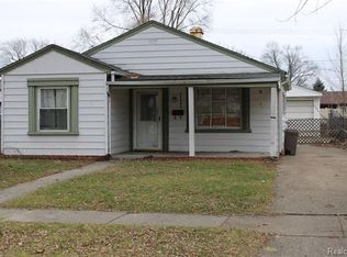 34985 Currier St, Wayne, MI 48184