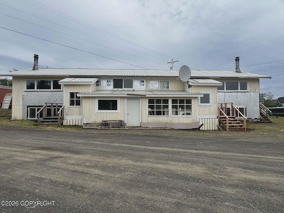 1st image of 711 Central Ave