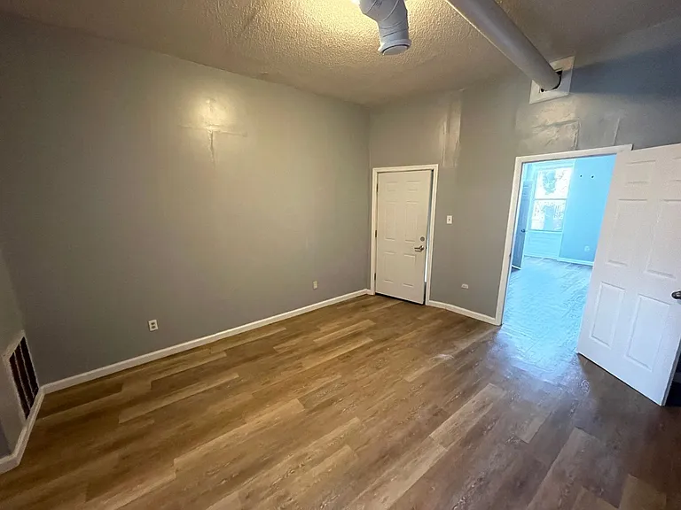 4264 Norfolk Ave — Photo 6