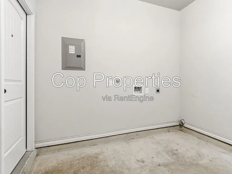 6015 Karly Way #104 — Photo 24
