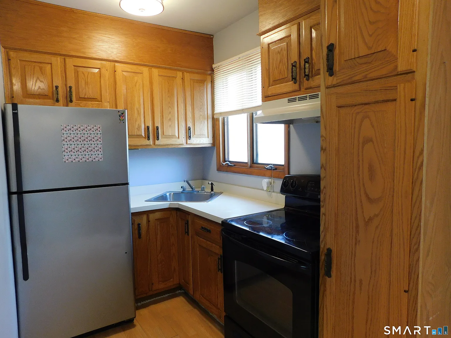 1 bed, 1.0 bath, 360 sqft, $1,900 — Photo 3