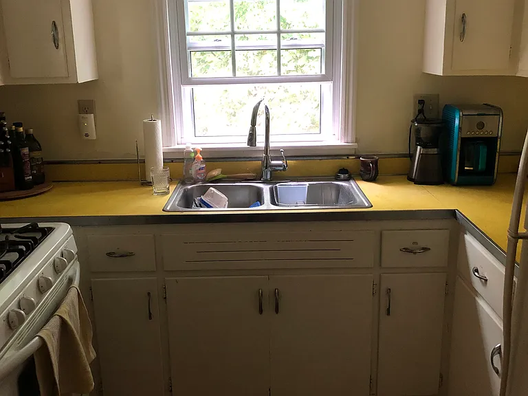 937 Silvoor Ln — Photo 13