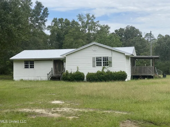 247 Desoto Rd, McHenry, MS 39561