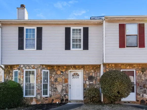 3571 Hopkins Ct, Powder Springs, GA 30127