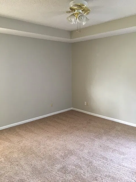 4 Bedroom in Lowndes County — Photo 4