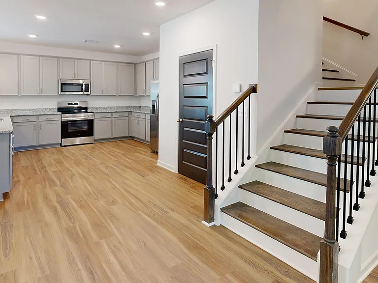 Quinn Residences at Dorchester Place — Photo 157