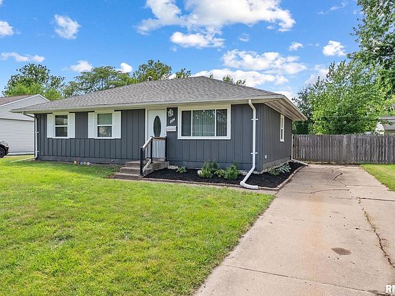2nd image of 2506 Holly Dr