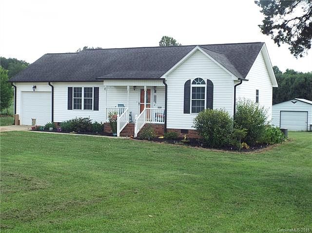 1st image of 4651 Garys Pl