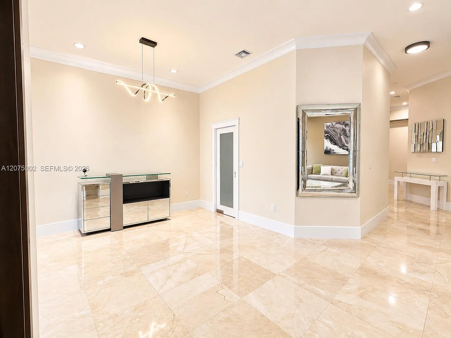 3 bed, 1746 sqft, $4,800 — Photo 4