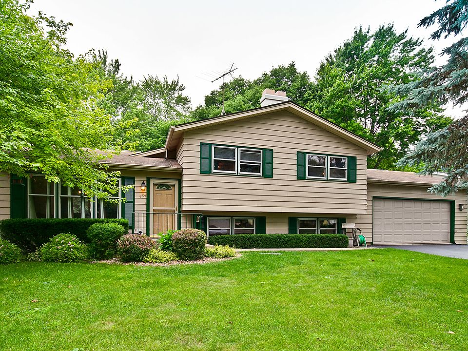 1st image of 654 Garys Dr