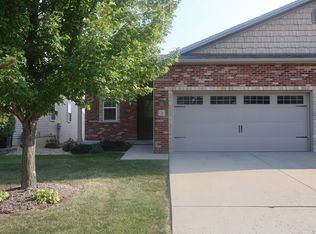 3 Yukon Cir, Bloomington, IL 61705