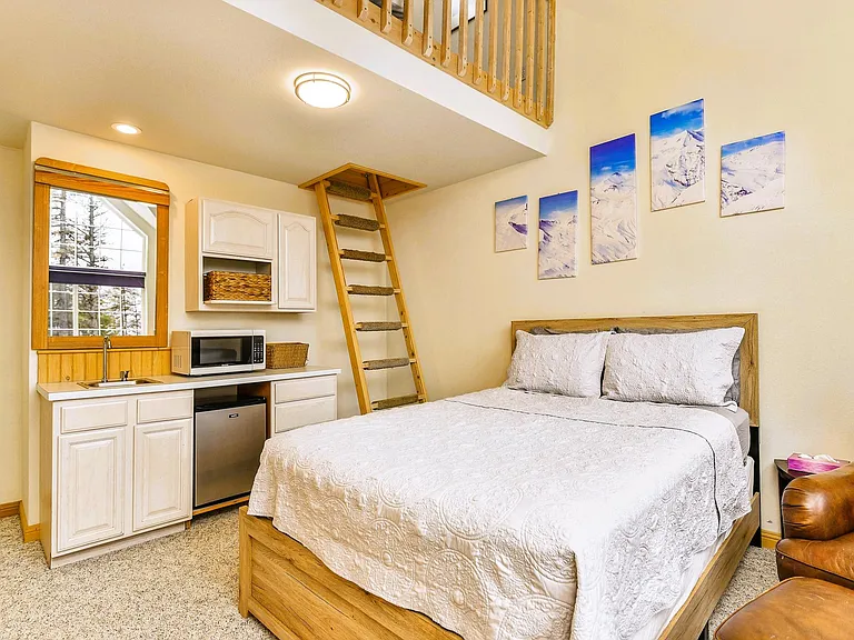 Guest suite 2