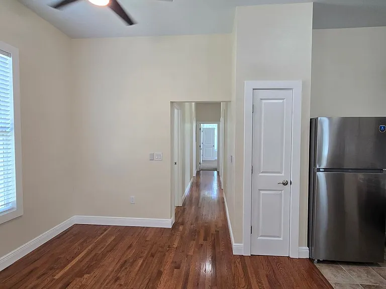1818 Elvin Dr #B — Photo 5