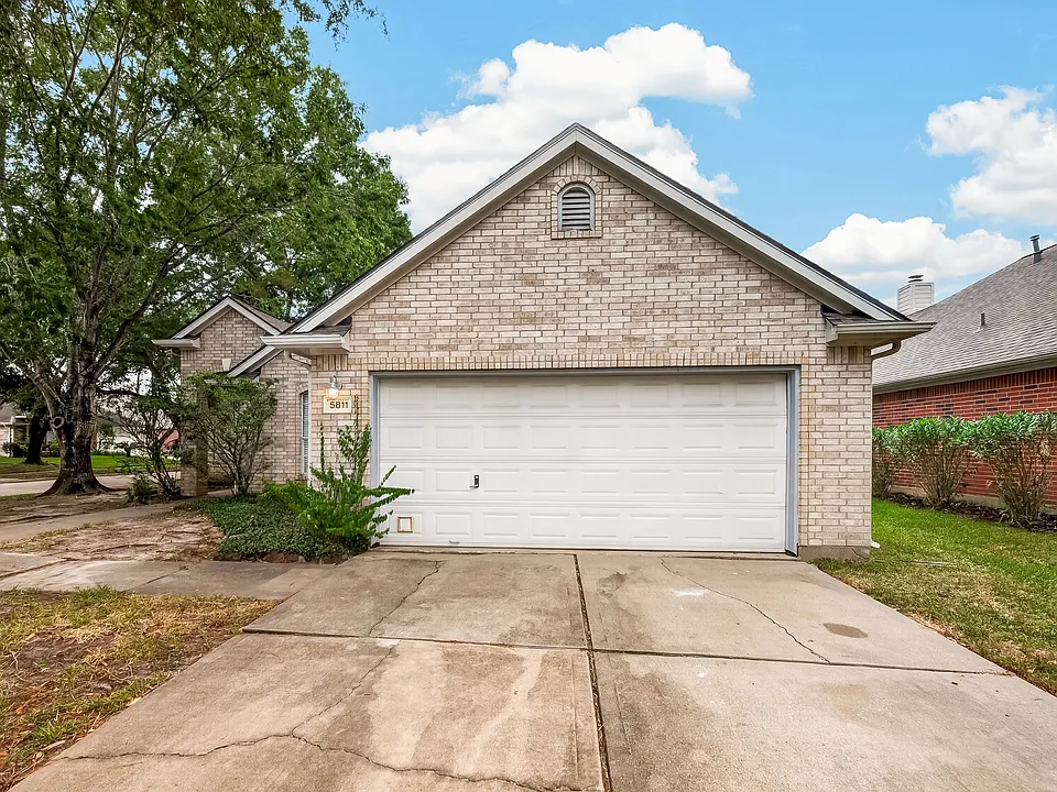 5811 Prade Ranch Ln